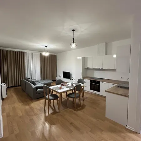 Apartment Kristal Apartament2 *